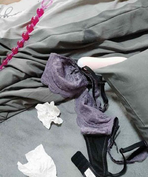 女同性极品女一区_剧情片在线观看电视