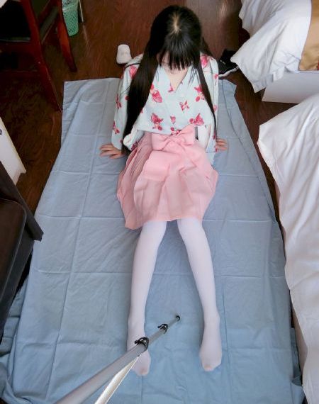 欧美色bb_DVD影视在线观看