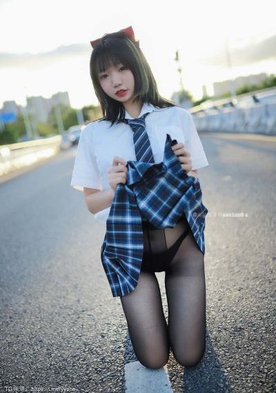 av免费精品综合一区欧亚日大全_HD动漫在线观看